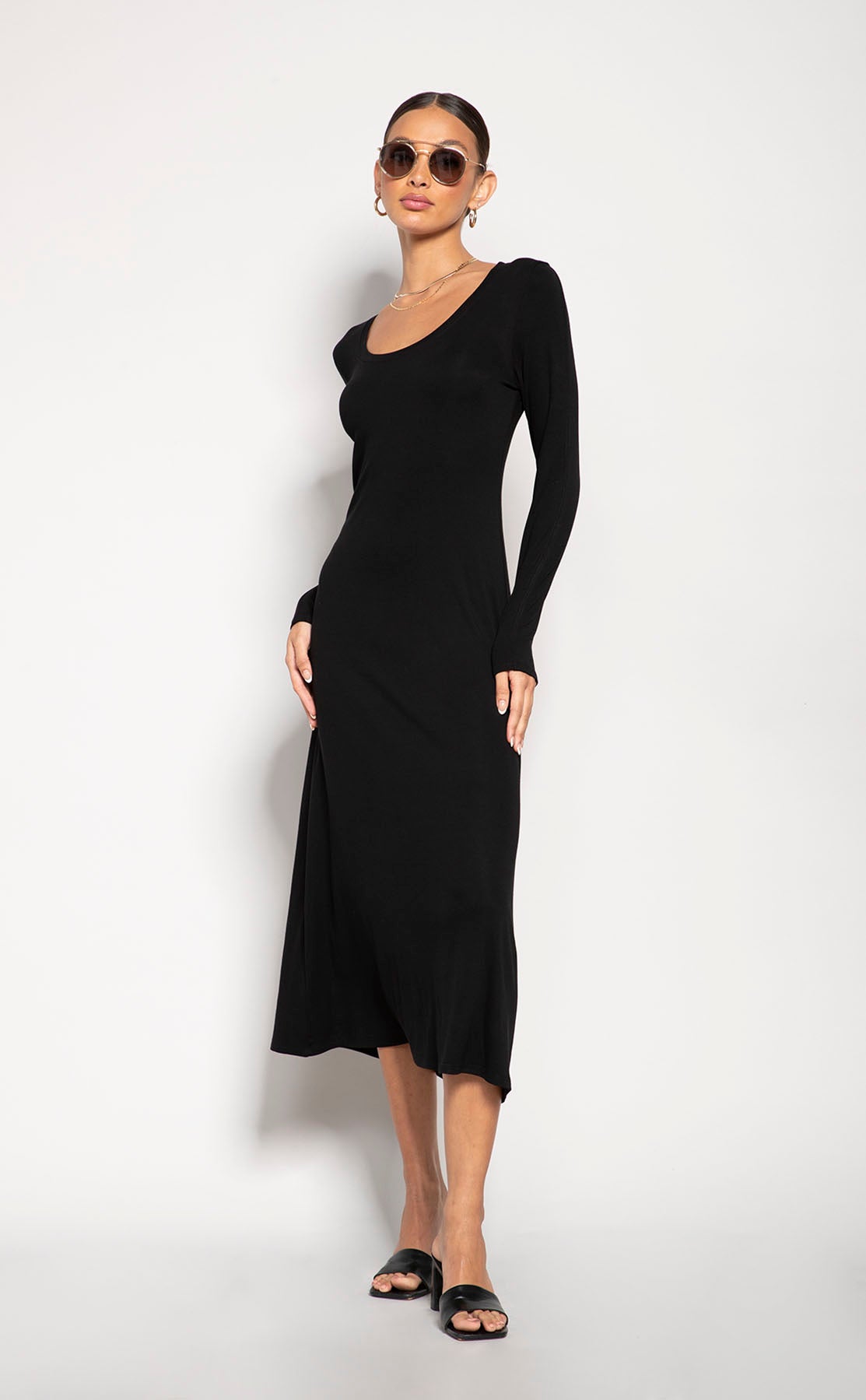 Black long sales sleeve flare dress